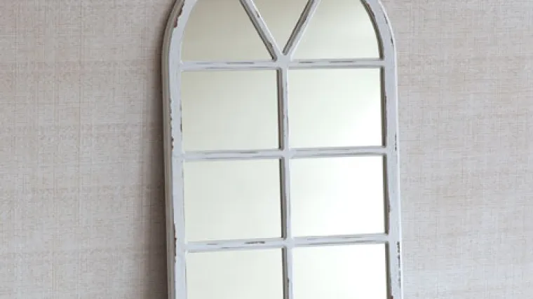 Ogledalo na zidu - kako zalijepiti ogledalo na zid?