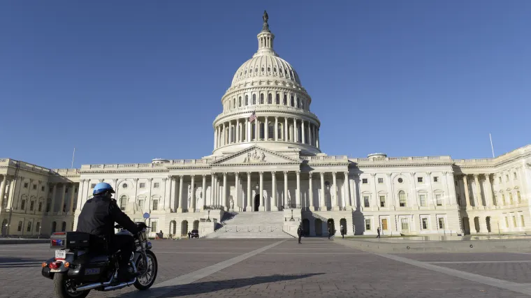 SAD: Zastupnički dom potvrdio značajno veće izdvajanje novca za obranu
