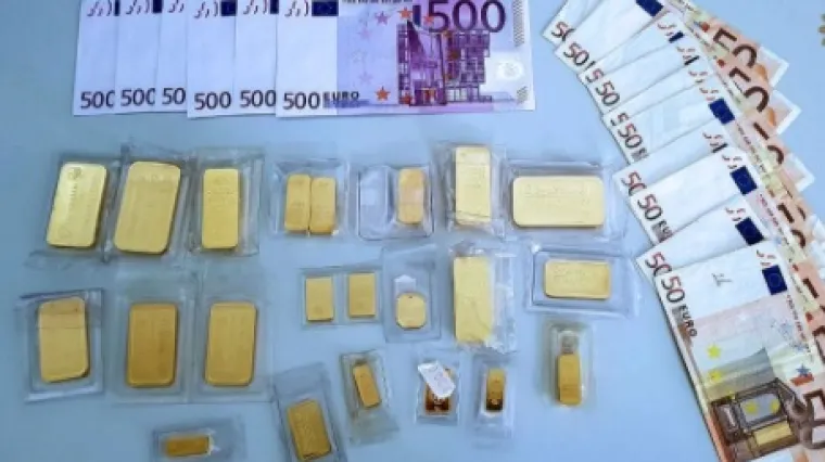 Pronašao torbu s 3500 eura i 22 zlatne poluge pa sve predao policiji