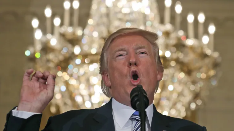 Zategnuti odnosi SAD-a i Moskve: Trump će potpisati sankcije protiv Rusije