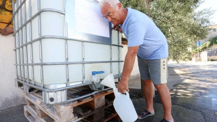 Dovr&scaron;ena istraga u Vodicama: za zagađenje vode fekalijama odgovoran utjecajan član lokalnog HDZ-a