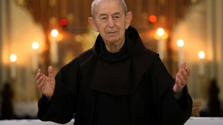 Preminuo ugledni franjevac i intelektualac Bonaventura Duda, prevoditelj Biblije na hrvatski