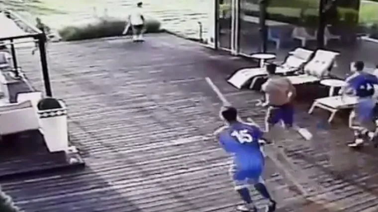 Maskirani huligani napali nogometa&scaron;e, poljska vlada osudila antisemitski incident