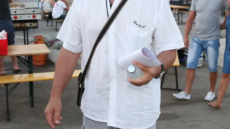 Tako to radi Stipe Petrina: 'Va&scaron;e odluke, blago rečene, glupe su i koruptivne, a realno rečeno - izuzetno debilne'