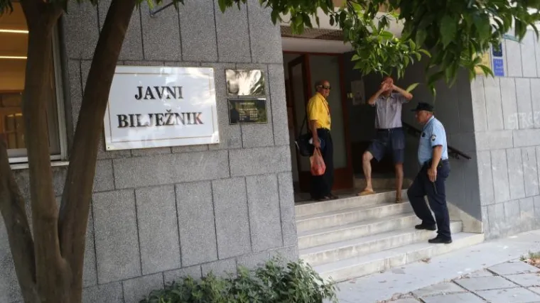 Splićanin osuđen na osam godina zatvora i psihijatrijsko liječenje