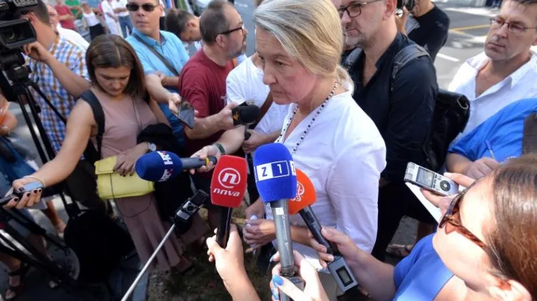 'Ovo je drska provokacija! Zašto baš danas?'