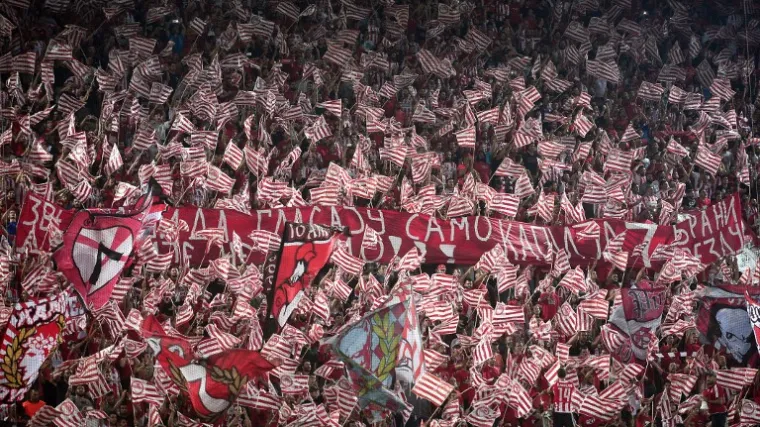 UEFA zabranjuje dolazak gostujućih navijača na utakmice Rijeke i Olympiakosa?