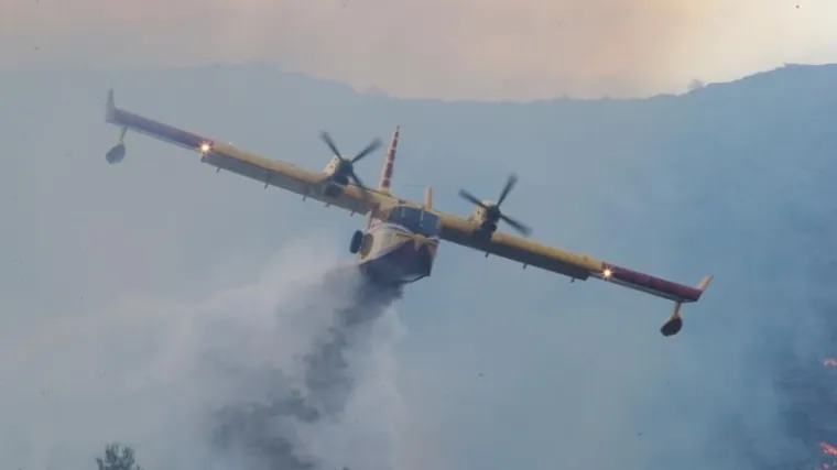 Požar kod Blata na Makarskom primorju pod kontrolom gasitelja