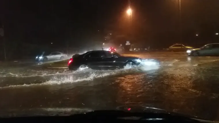 Strahovito nevrijeme pogodilo Istru: naleti olujnog vjetra i preko 100 km/h