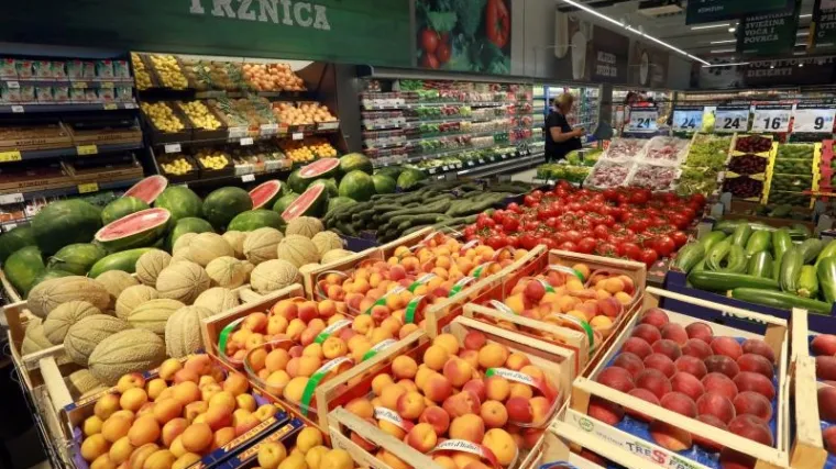 Srbija zadovoljna odustajanjem Hrvatske od većih uvoznih pristojbi: 'Trijumfalizmu mjesta nema'