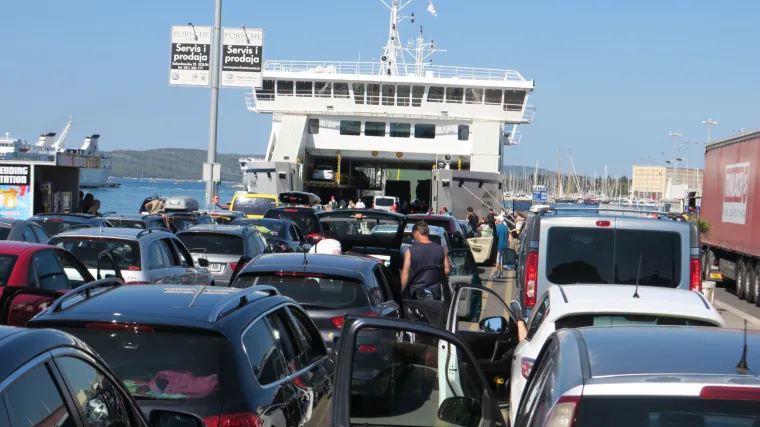 Kapetana Grgića iz Lučke uprave Split pitali smo postoji li plan da se smanje gužve u gradu pod Marjanom