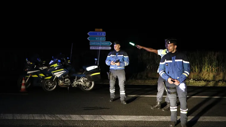 U naletu automobila na pizzeriju kod Pariza poginula 12-godi&scaron;njakinja, odbačena mogućnost terorizma