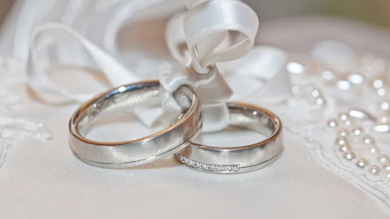 Znate li koja je oznaka za bijelo zlato