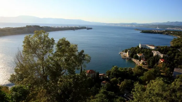 Započeli istražni radovi u podmorju kod Omišlja, Hrvatska mora nabaviti skupi brod