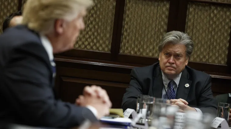Trump dao otkaz svom glavnom strategu Bannonu