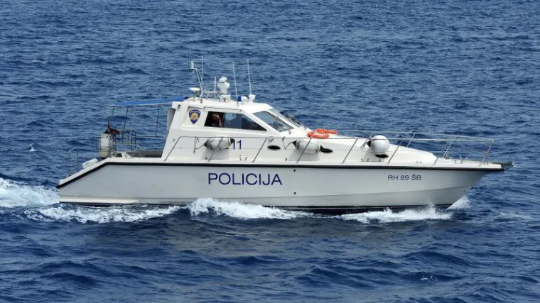 Obustavljena potraga za nautičarem nestalim 12. kolovoza kod Visa