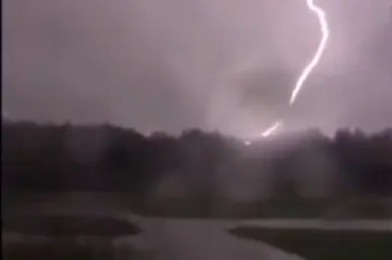 Snažna oluja pogodila Austriju: iza sebe ostavila dvoje mrtvih i 120 ranjenih