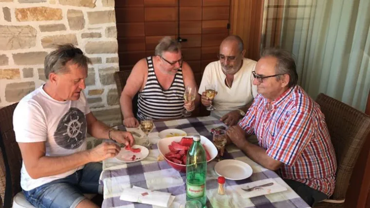 Ako sudimo po ovoj fotografiji, Glava&scaron; i &Scaron;eks opet su si dobri