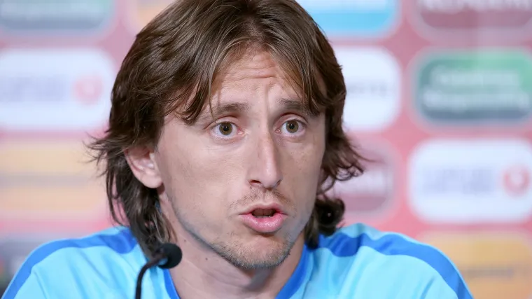 Ispred klupskih suigrača: Luka Modrić progla&scaron;en najboljim veznjakom Europe
