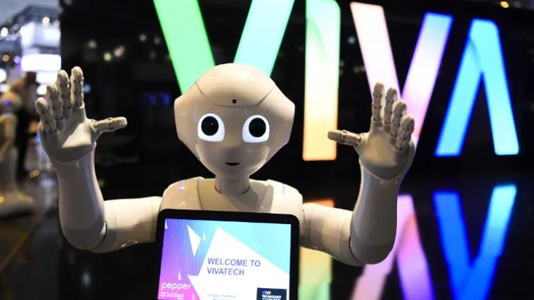 Ne želite svećenika na svom sprovodu? Nema problema, pokopat će vas ovaj robot