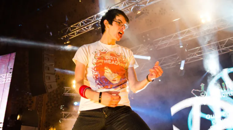 Amerikanac Matt 'Airistotle' Burns najbolje na svijetu opona&scaron;a sviranje rock gitare