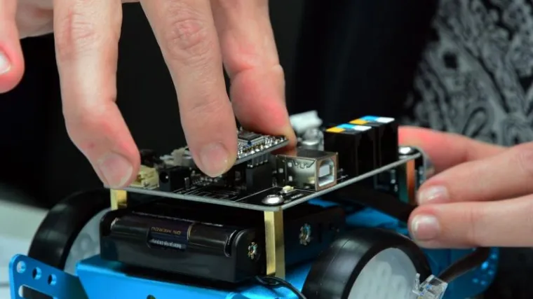 Hrvatski robotičari pobjeđuju u svijetu, ali im se kod kuće ne pridaje zaslužena pažnja