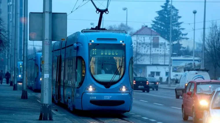 ZET uveo &scaron;kolarcima e-ispričnicu za slučaj ka&scaron;njenja tramvaja