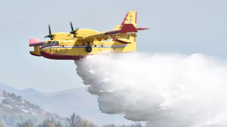 Gori na četiri mjesta u Dalmaciji