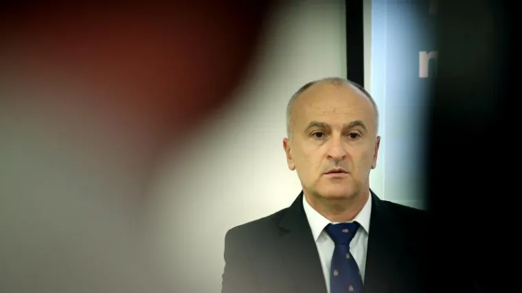 Predrag Matić: 'Planiram odlazak iz zemlje. Svatko tko ima malo soli u glavi zna da tu nema prostora za život!'