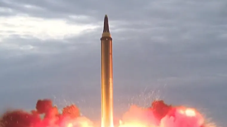 SAD izveo lansiranje obrambene rakete u vodama Havaja