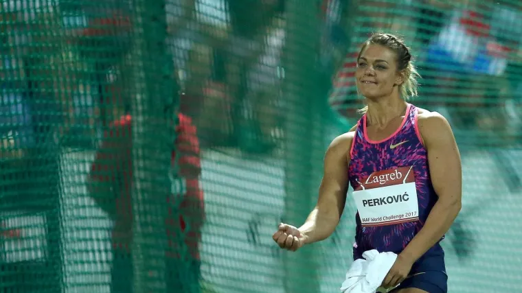 'The Legend goes on, hvala ti kraljice'