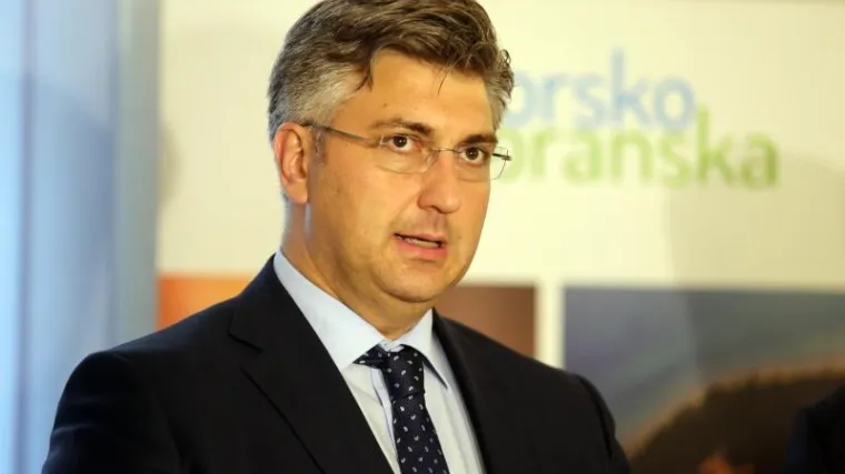 Predsjednik Vlade Andrej Plenković čestitao Kurban-bajram