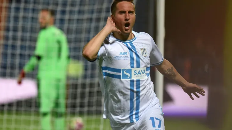 Dinamo krade Rijeci najboljeg napadača?!
