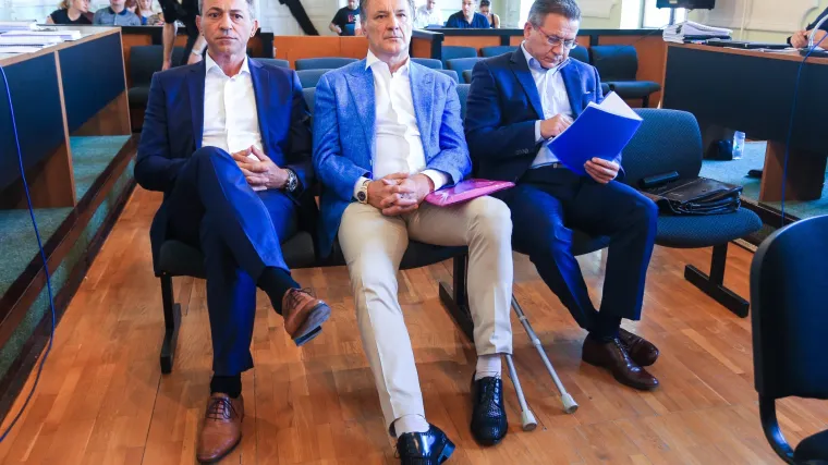 'Jeste sad sretni svi? Hoćete krvi moje? Hoćete džigerice moje?': ponovno burno na suđenju Mamiću