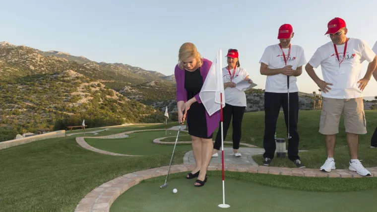 Veladrion i ORYX Grupa raspisuju natječaj za pomoć studentima s invaliditetom