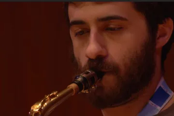 Dok su mu doktori odstranjivali tumor iz mozga, on je svirao saksofon