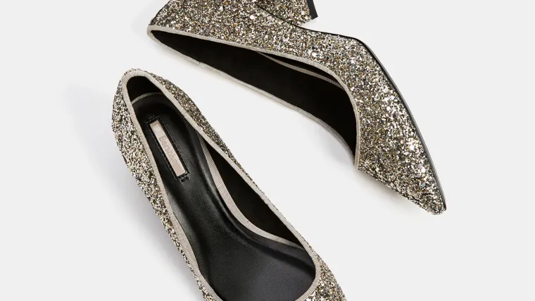 Biste li nosile cipele sa &scaron;ljokicama? Veliki su trend ove jeseni, pa smo na&scaron;le neke high-street i dizajnerske modele