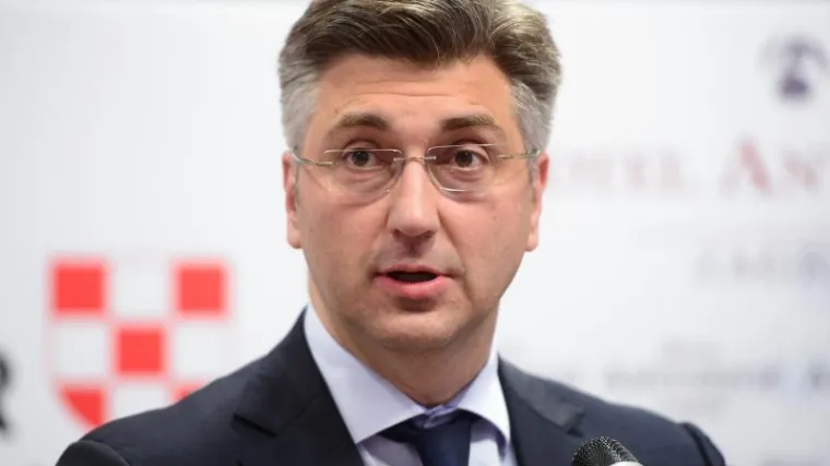 'Porez na nekretnine ostaje'