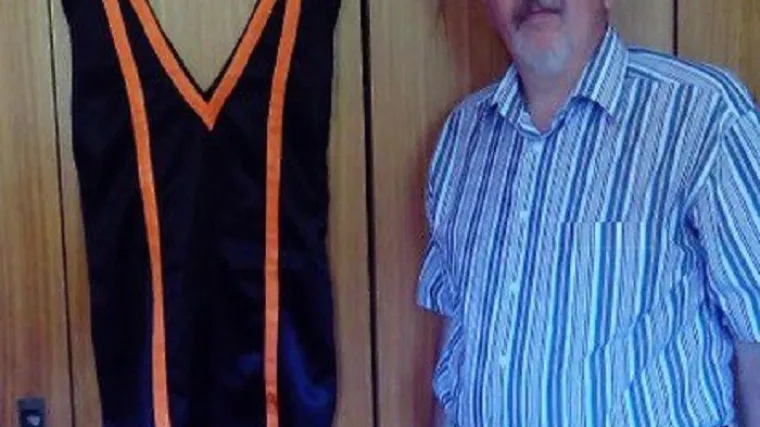 Svojom haljinom iznenadio obitelj, ali i šokirao prijatelje