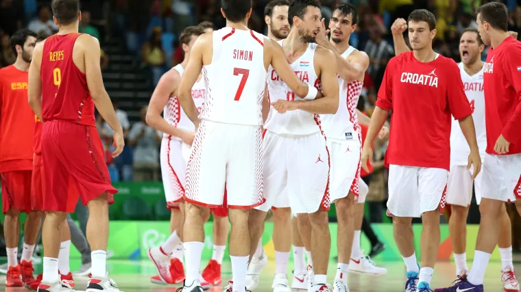 Hrvatska u triler zavr&scaron;nici u Cluju uspjela svladati Crnu Goru i zasjesti na čelo skupine C