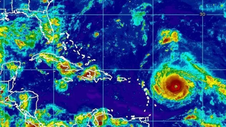 Praćena vjetrom od 280 km/h: uragan Irma prešao u najvišu, petu kategoriju