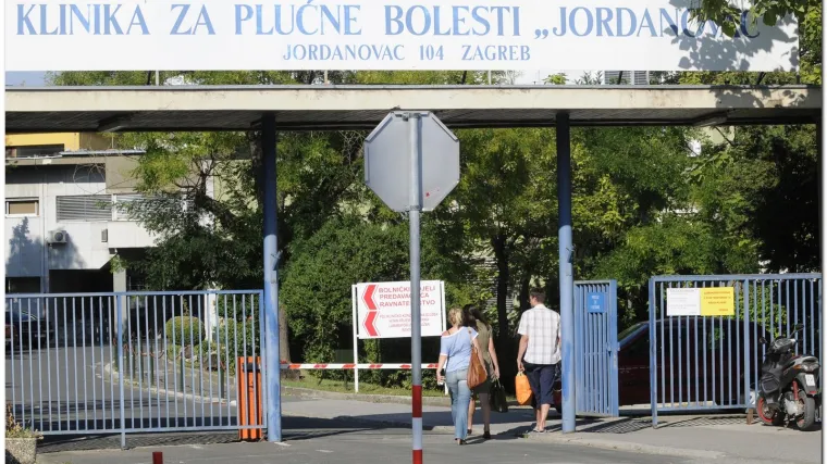 Pomoć najpotrebitijima: Ina donirala 120 tisuća kuna za klimatizaciju klinike na Jordanovcu