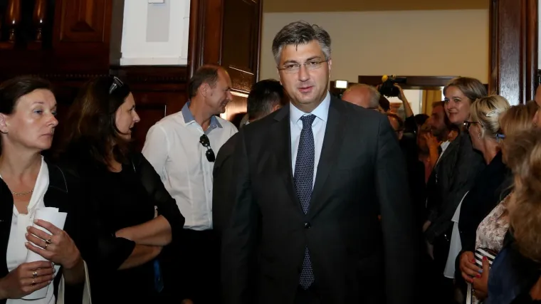 Plenković demantira: 'Agrokor nije dao izvore vode i zemlji&scaron;ta kao jamstvo za kredit'