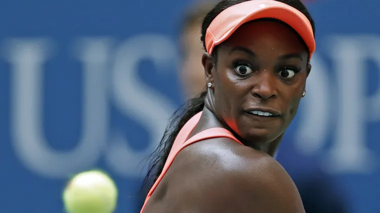 Nepozvani gost omeo konferenciju za novinare: američku tenisačicu upla&scaron;io leteći kukac pa pala sa stolice