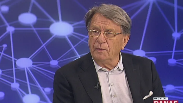 'Čačića ne treba mijenjati, izuzetna smo reprezentacija i samo treba ostati miran, no HNS mora misliti na navijače'