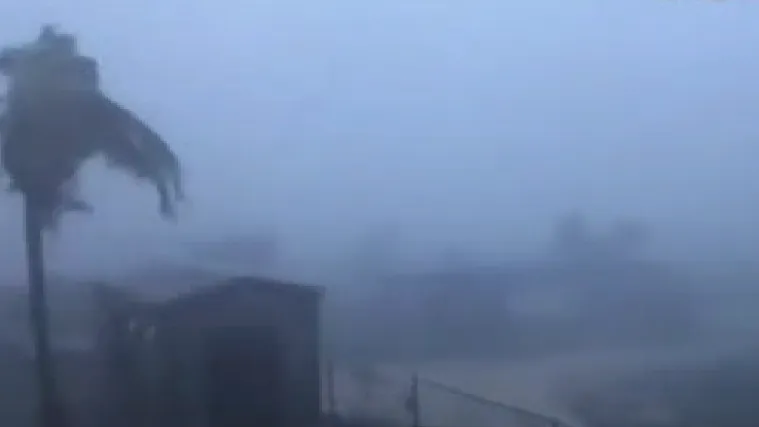 Katastrofalna Irma pregazila Karibe, sati do udara na Floridu: Otokar Levaj iz svog bunkera za RTL: 'Čekamo katastrofu'