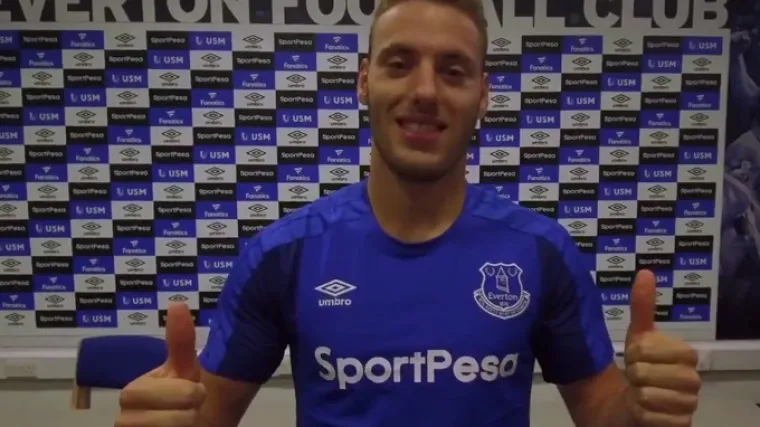 Koeman mu maksimalno vjeruje i to i dokazuje svojim potezima