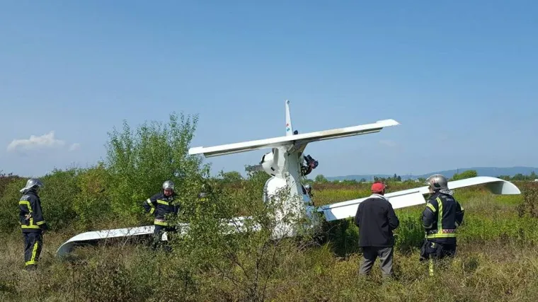 Sportski avion prisilno sletio u Hrvatskom Leskovcu kraj Zagreba: nema ozlijeđenih