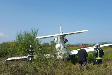 Sportski avion prisilno sletio u Hrvatskom Leskovcu kraj Zagreba: nema ozlijeđenih