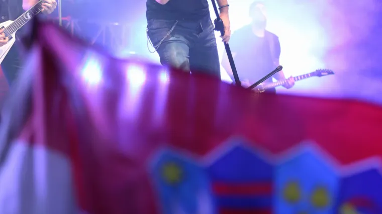 Thompson održao koncert na Šalati: nastup s tribina pratio Marko Skejo, a pojavio se i specijalni gost iznenađenja